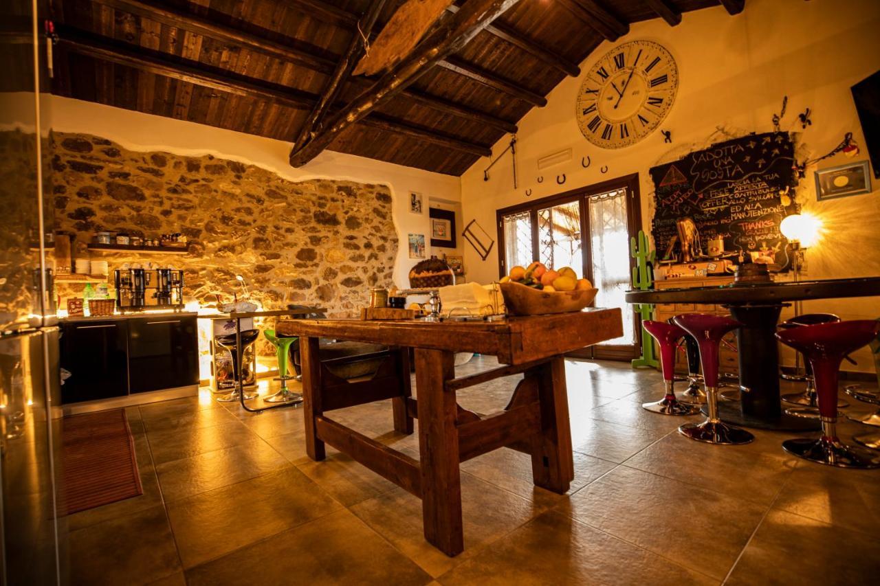 B&B Polvere Di Stelle Ummari エクステリア 写真